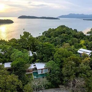 Ambong Pool - Private Pool Pantai Cenang (Langkawi)